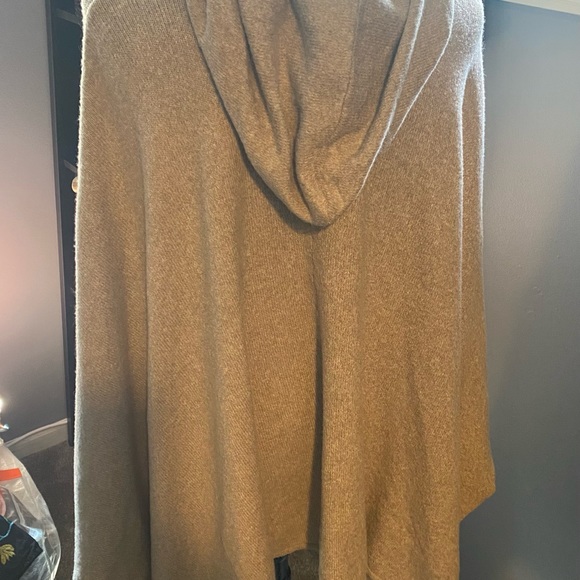 Lane Bryant sweater - Picture 2 of 4